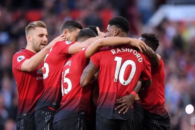 三届NBA冠军麦基加盟上海大鲨鱼，与拉塞尔共战CBA
